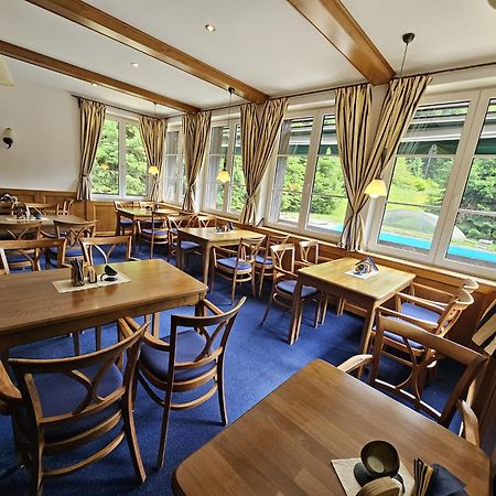 Hotel Konsel Říčky Eksteriør billede
