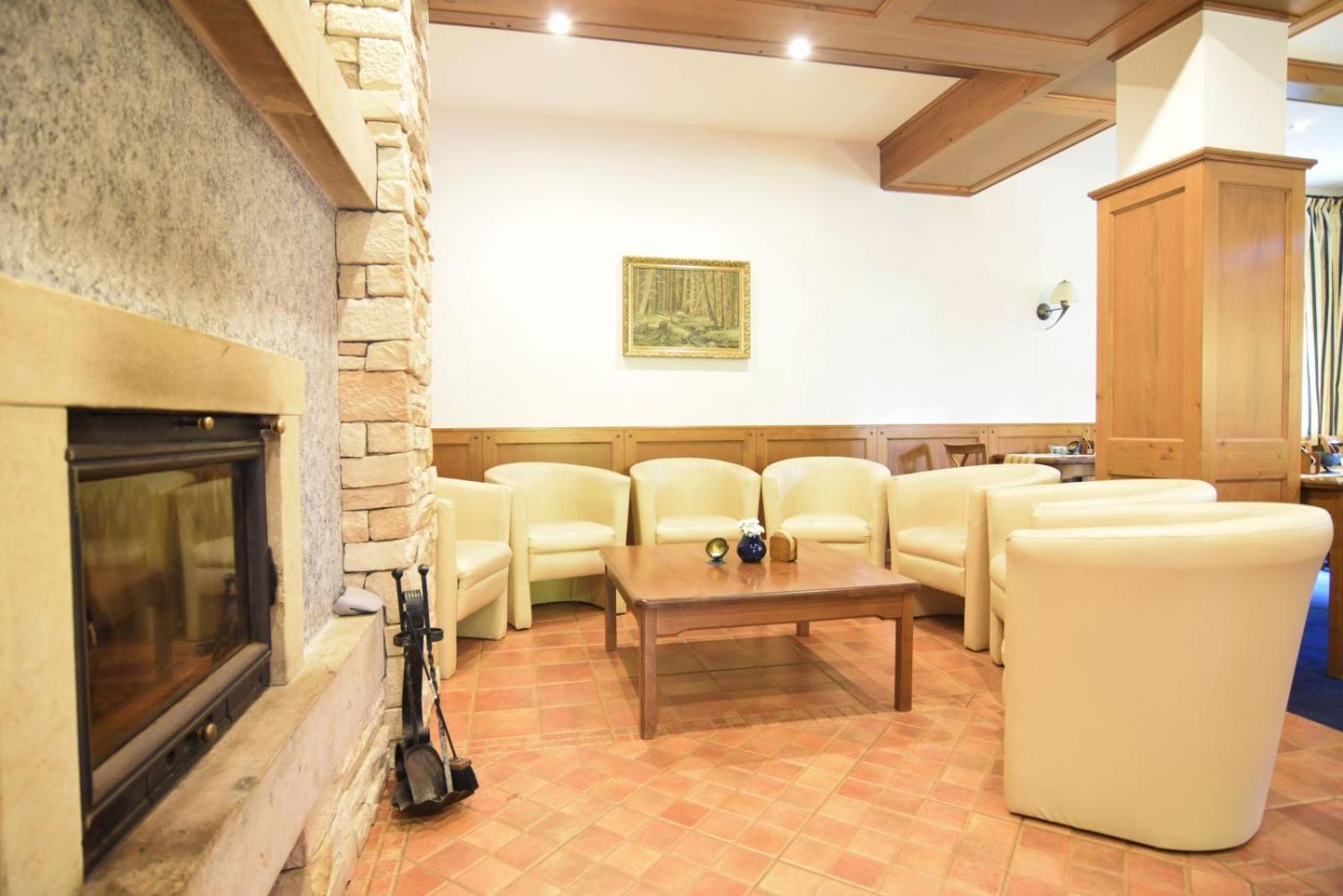Hotel Konsel Říčky Eksteriør billede