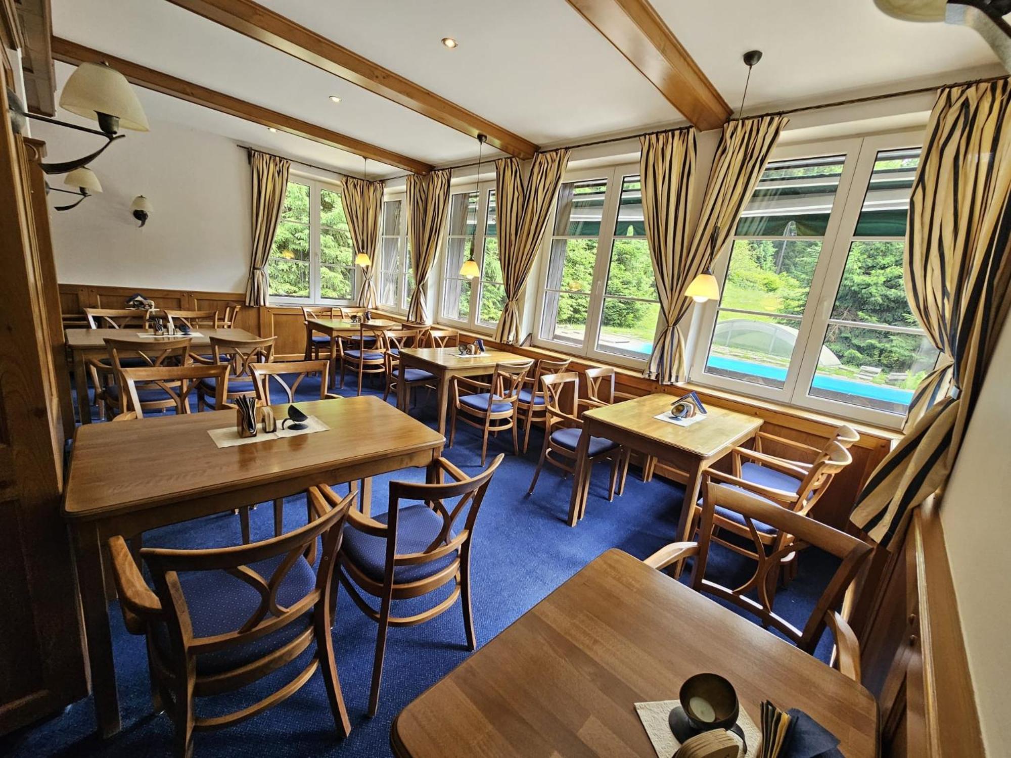 Hotel Konsel Říčky Eksteriør billede