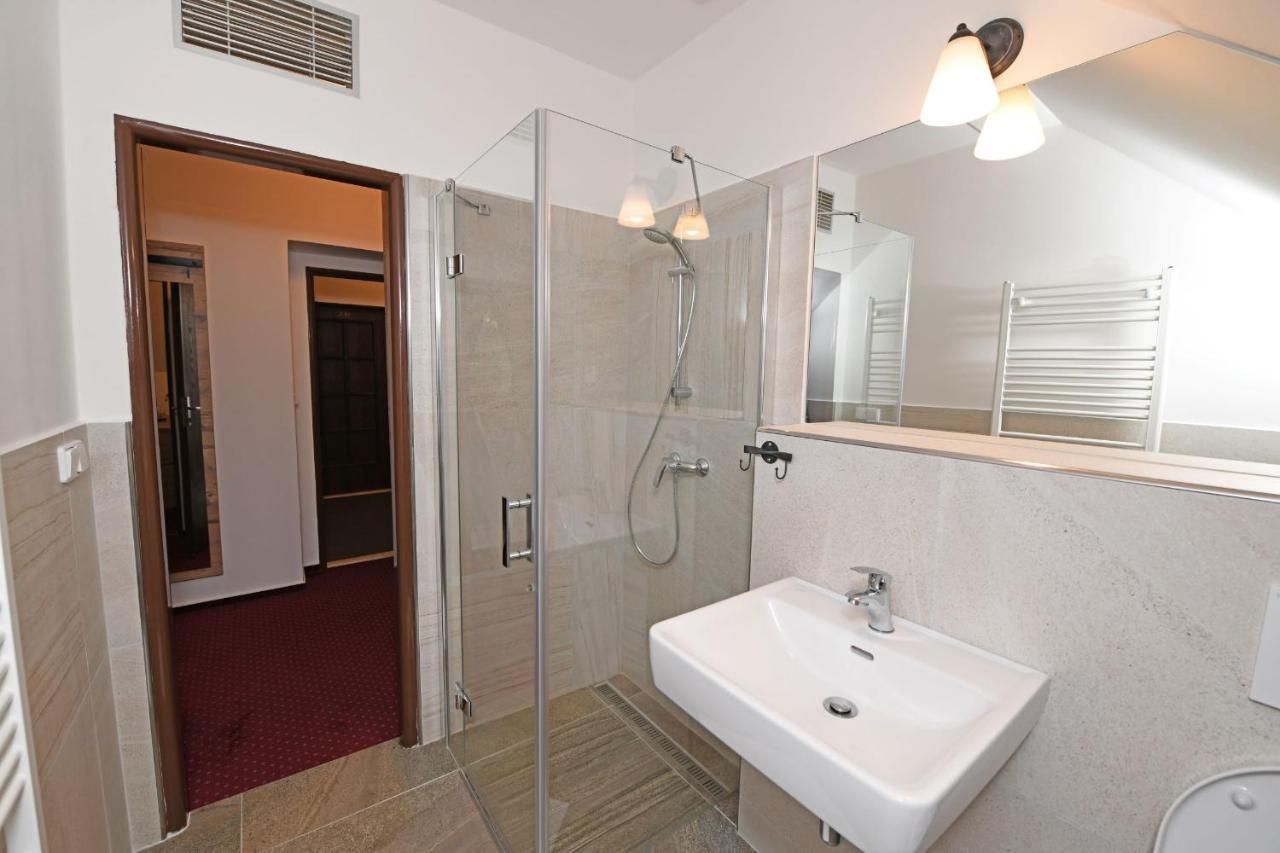 Hotel Konsel Říčky Eksteriør billede