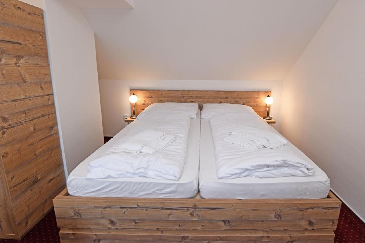 Hotel Konsel Říčky Eksteriør billede